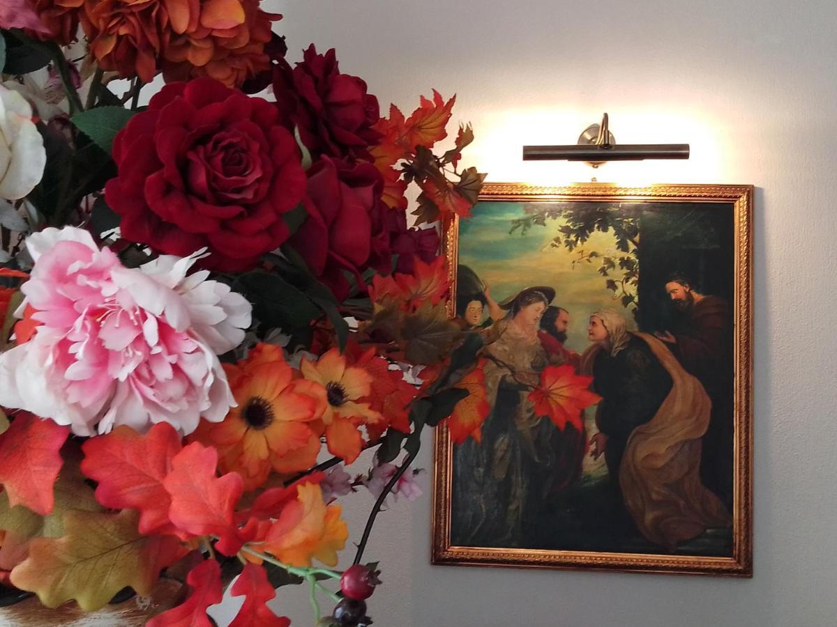 Готель Casa Maria Roses Ришнов Екстер'єр фото