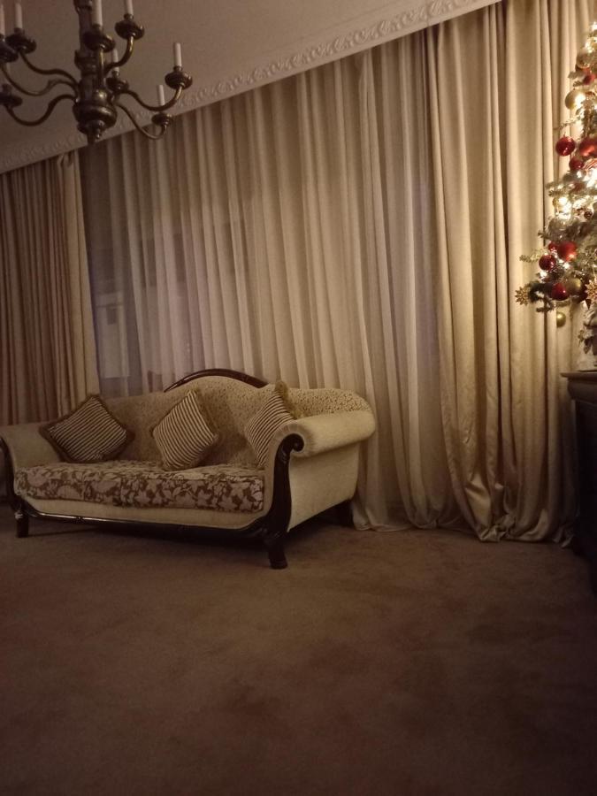 Готель Casa Maria Roses Ришнов Екстер'єр фото