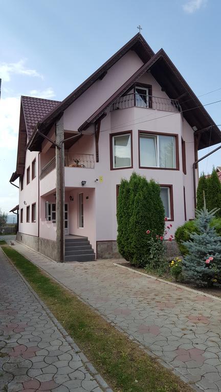 Готель Casa Maria Roses Ришнов Екстер'єр фото